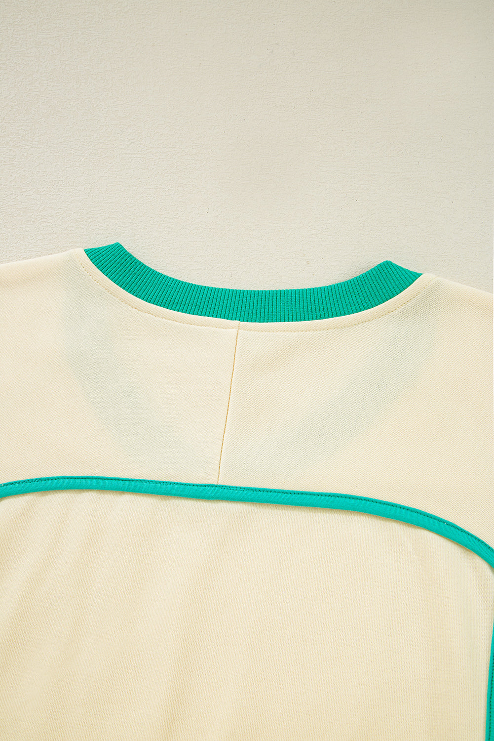 Colorblock Long Sleeve Pullover and Drawstring Shorts 2pcs Outfit (Warehouse Exclusive)