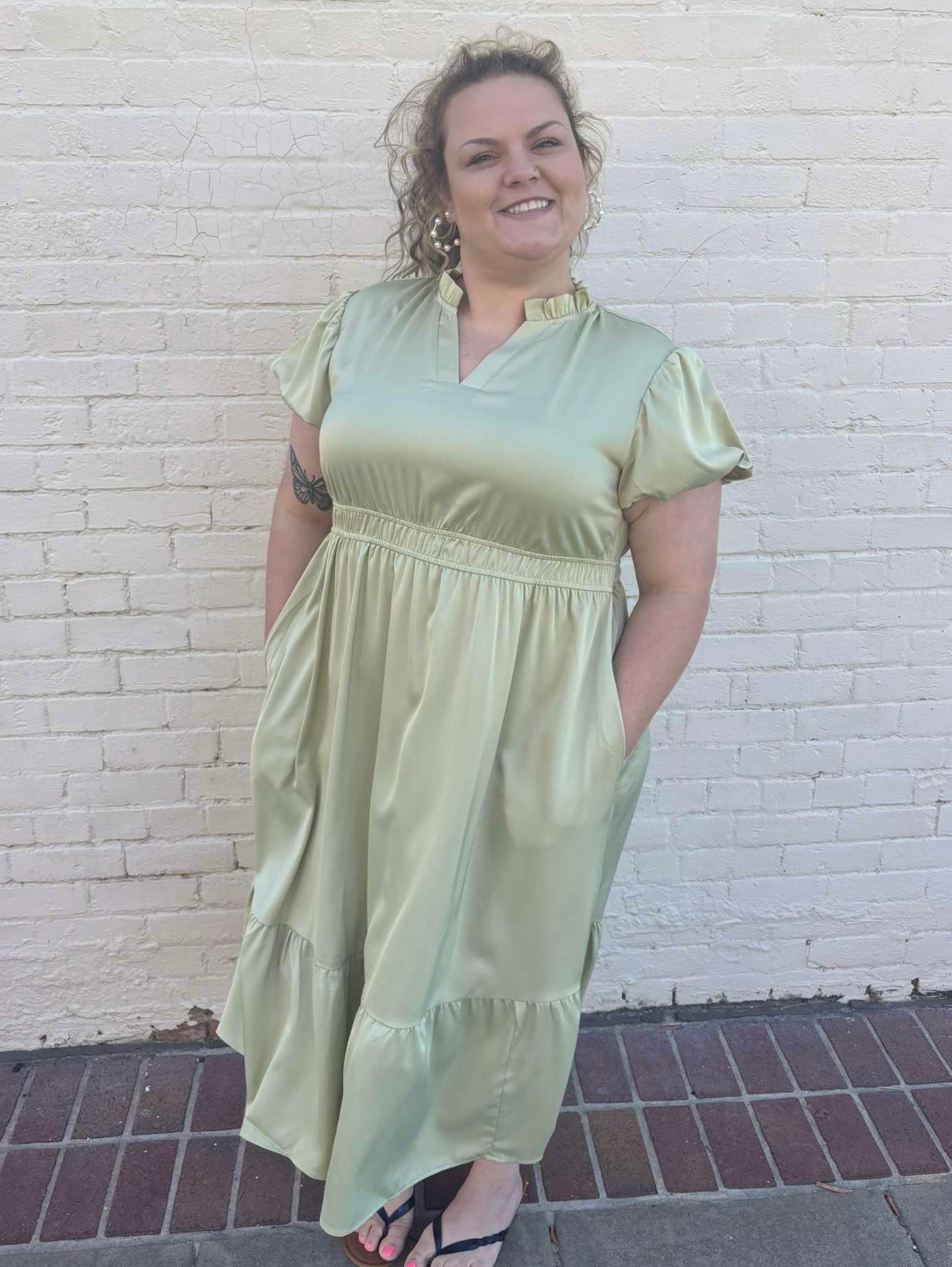 CURVY Pistachio Green Maxi Curvy