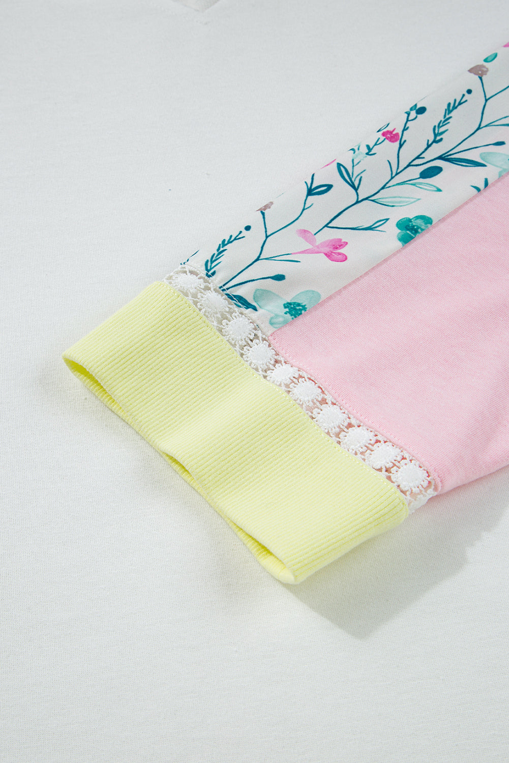 White Floral Colorblock Patchwork Chest Pocket Notched Neck Long Sleeve Top (Warehouse Exclusive)