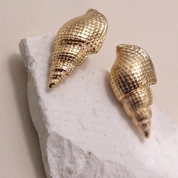Beach Gold Conch Seashell Drop Earrings