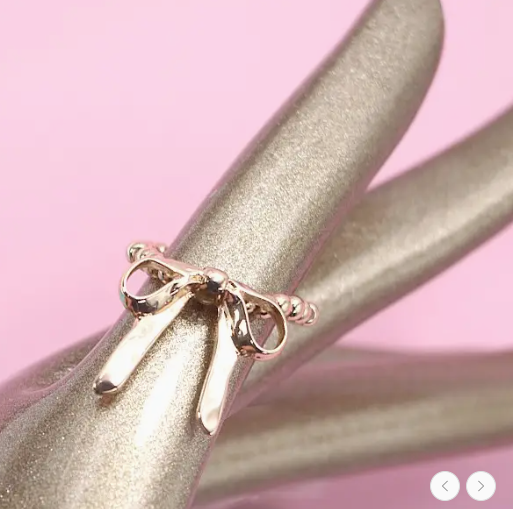 Gold Bow Ribbon Stretchable Ring
