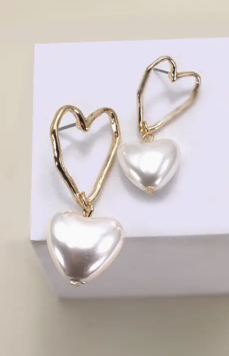 Hammer Heart Pearl Heart Drop Earrings