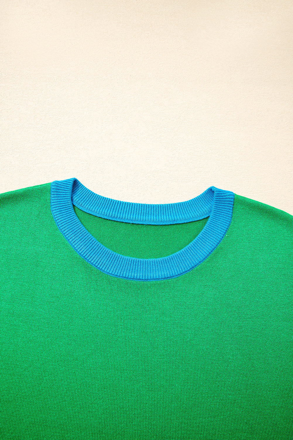 Green contrast trim round neck short sleeve loose knit sweater by Modern Grace, featuring a relaxed fit and stylish design.