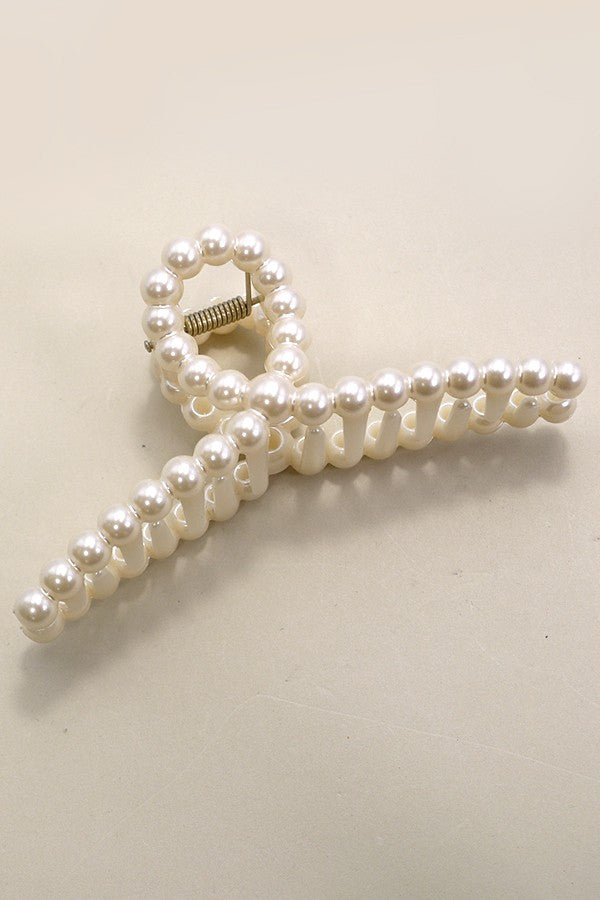 Pearl Hair Claw Clips