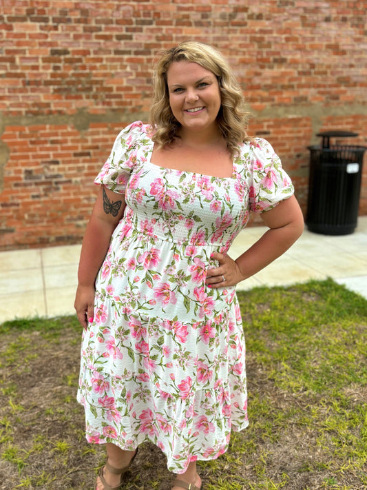 CURVY Pink Floral Puff Sleeve Midi Dress