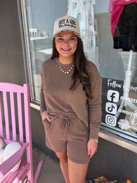 Curvy Brown Raised Rib Long Sleeve Tee & Shorts Set