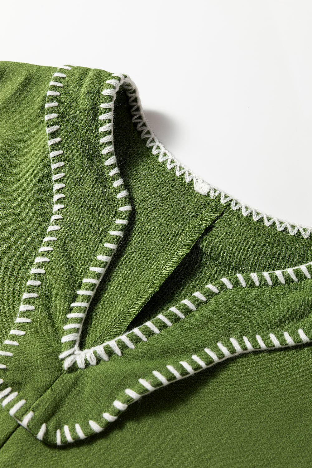 Jungle Green Contrast Stitched V Neck 3/4 Sleeve Tiered Dress (Warehouse Exclusives)