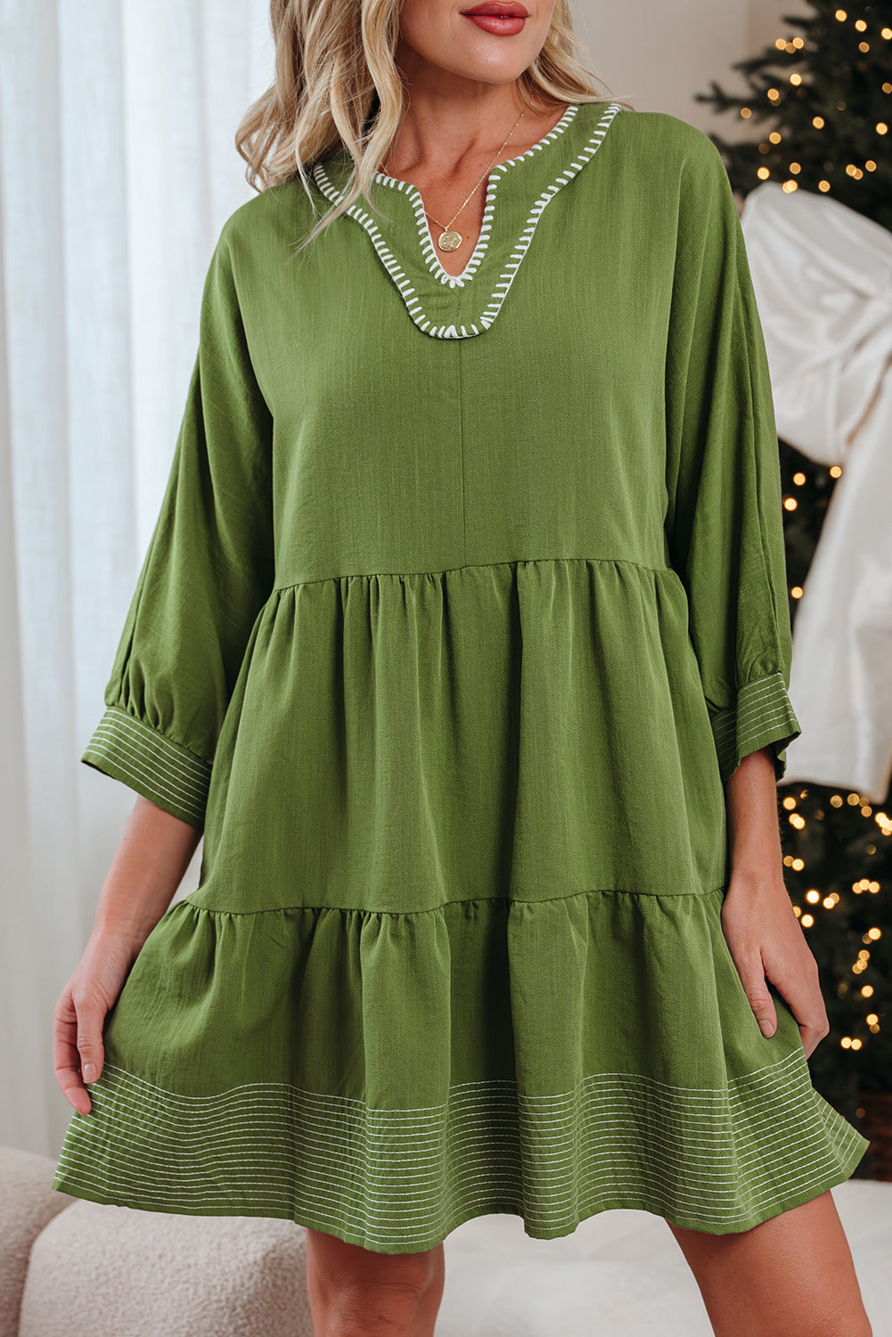 Jungle Green Contrast Stitched V Neck 3/4 Sleeve Tiered Dress (Warehouse Exclusives)