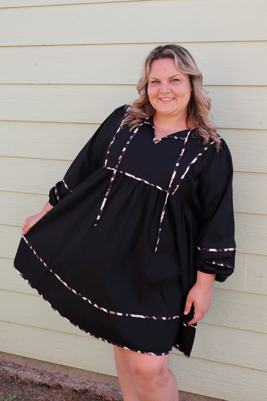 Curvy Black Long Sleeve Leopard Contrasted Trim Dress