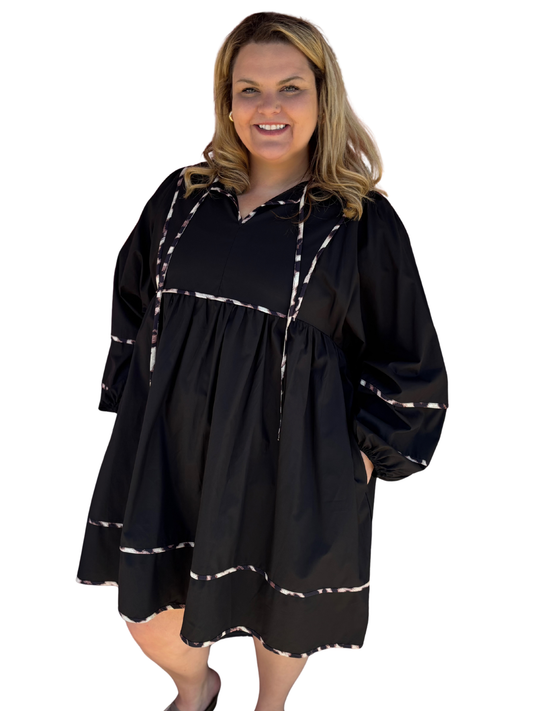 Curvy Black Long Sleeve Leopard Contrasted Trim Dress