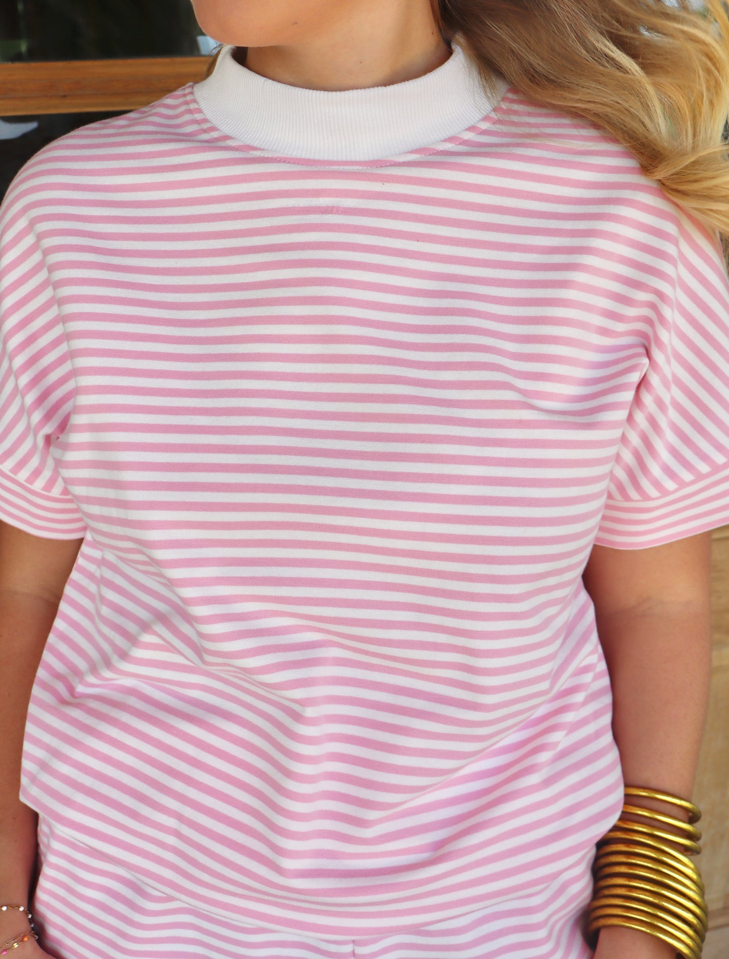 Pink Stripe Cuffed Sleeve Contrast Mock Neck Tee Casual 2pcs Short Set