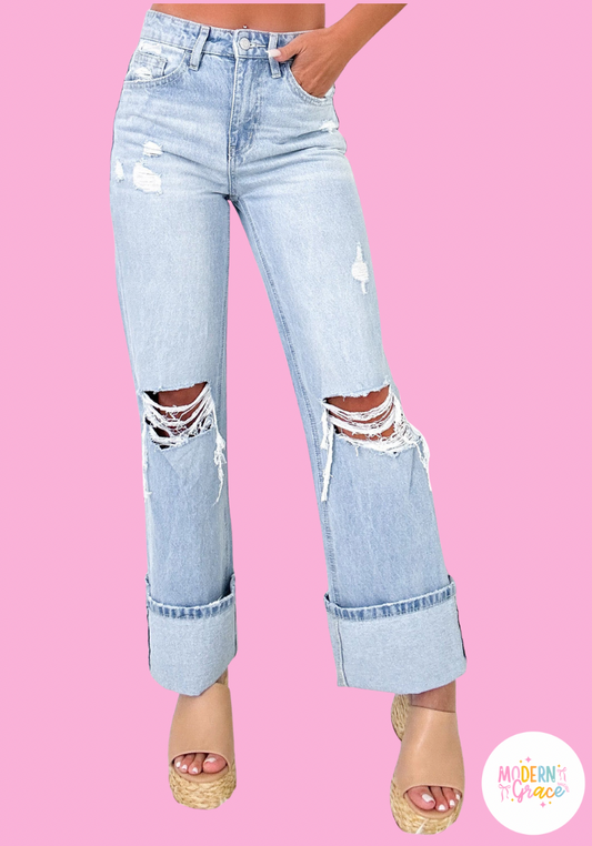 (Warehouse Exclusives) Beau Blue Light Wash Distressed Straight Jeans