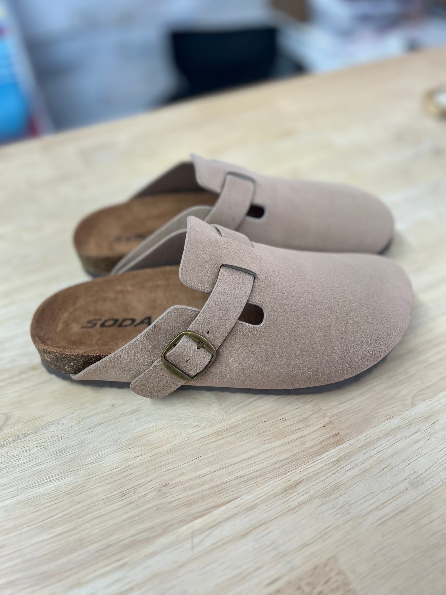 LIGHT TAUPE CLOGS