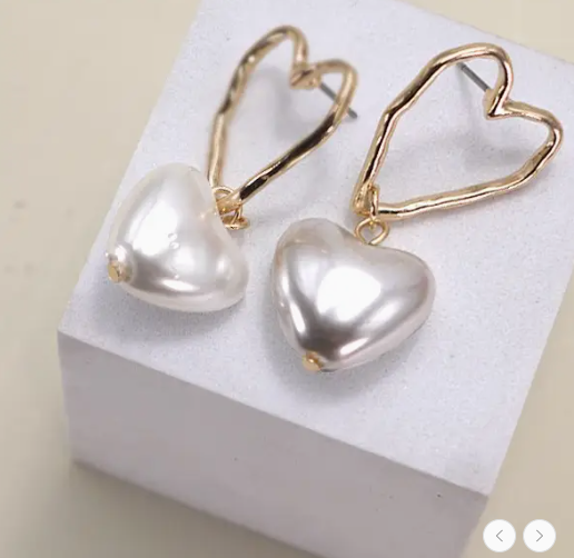 Hammer Heart Pearl Heart Drop Earrings