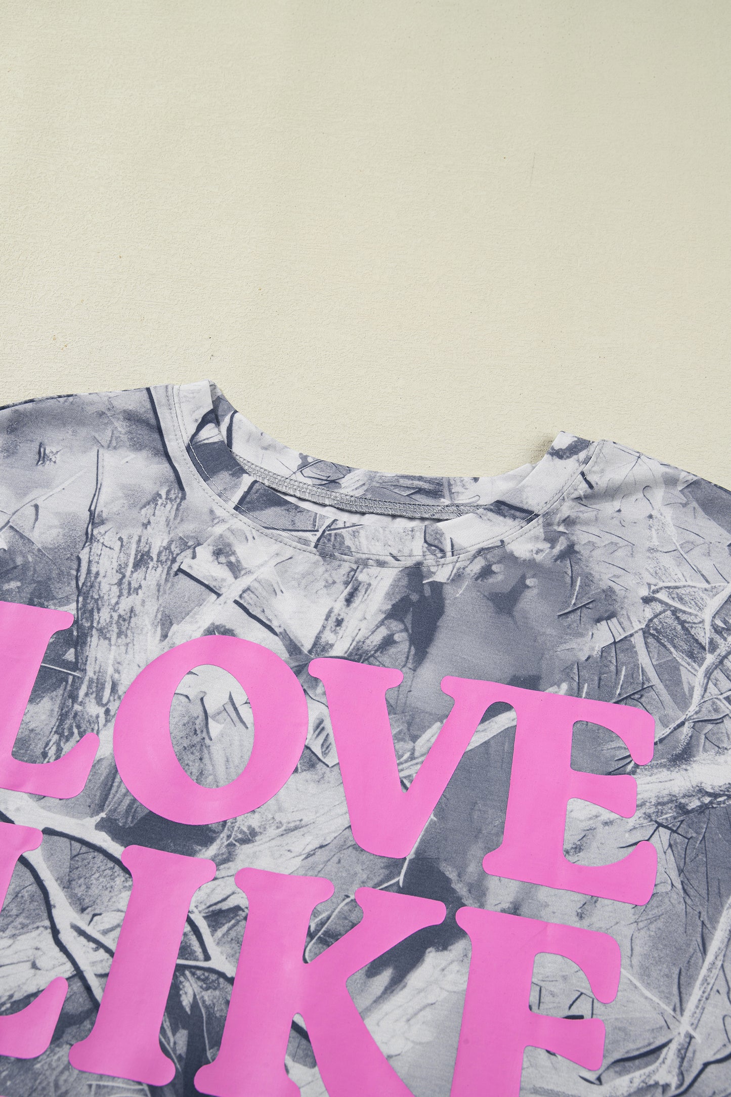 Curvy Gray Woodland Camouflage LOVE LIKE JESUS Plus Size T Shirt