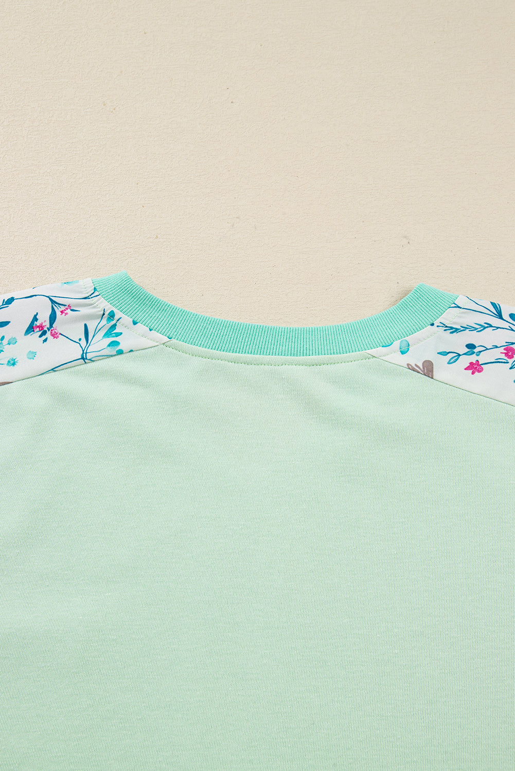 Green Color Block Floral Patchwork Long Sleeve Notched Neck Plus Size Top (Warehouse Exclusives)