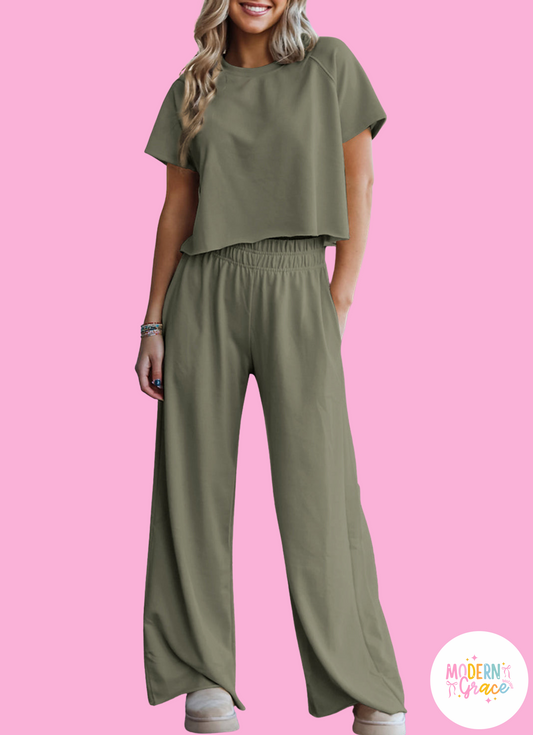 Modern Grace seagrass raw hem loose tee and wide-leg pants set, two-piece casual outfit in breathable fabric, online exclusive.