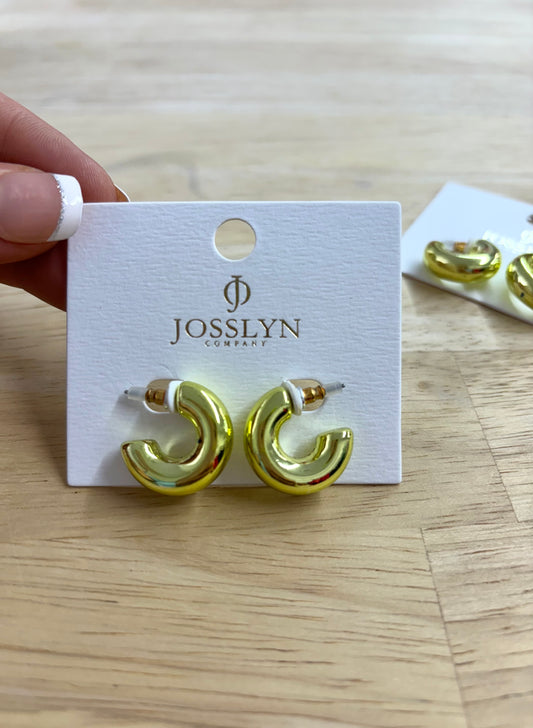 TOP QUALITY METALLIC HOOP EARRINGS (LIME)